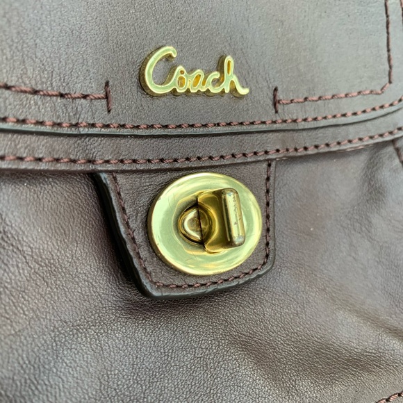 Authentic Original Coach crossbody bag - Picture 7 of 8
